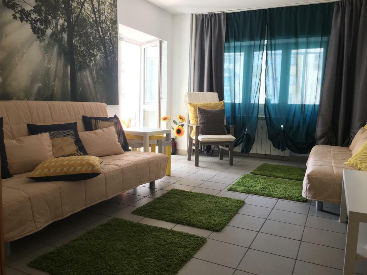 Green Apartment 6 Бухарест Екстер'єр фото