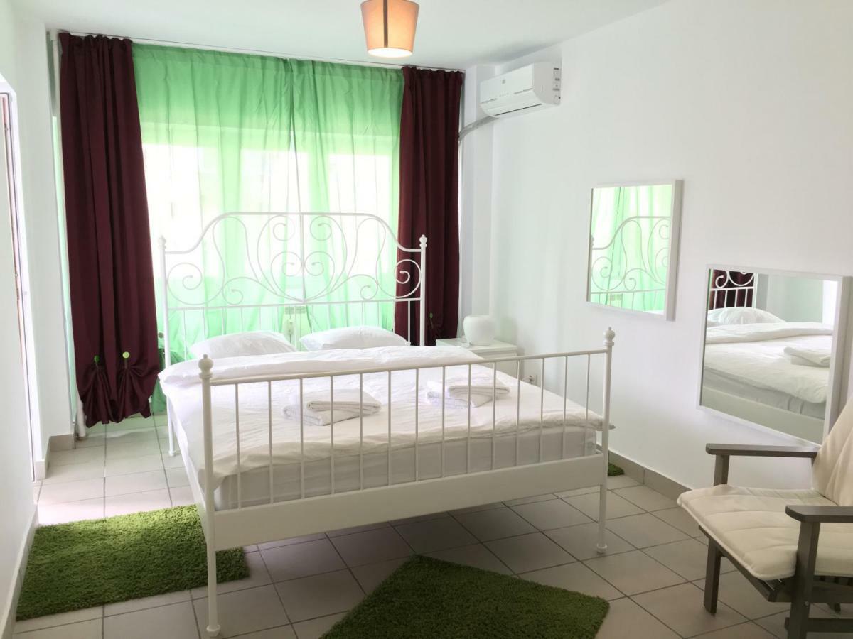 Green Apartment 6 Бухарест Екстер'єр фото
